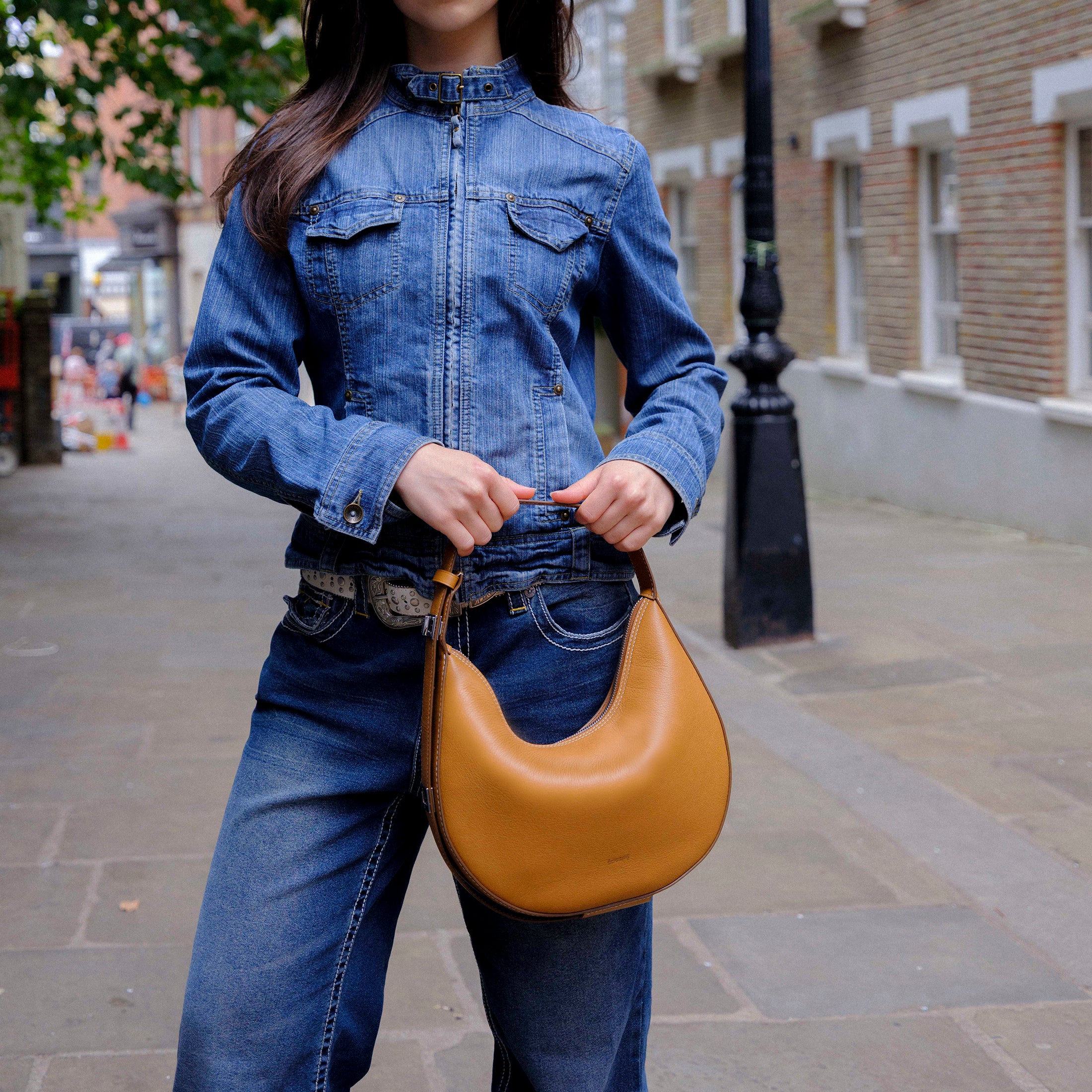 NINA Circle Crossbody Bag II - Image 3